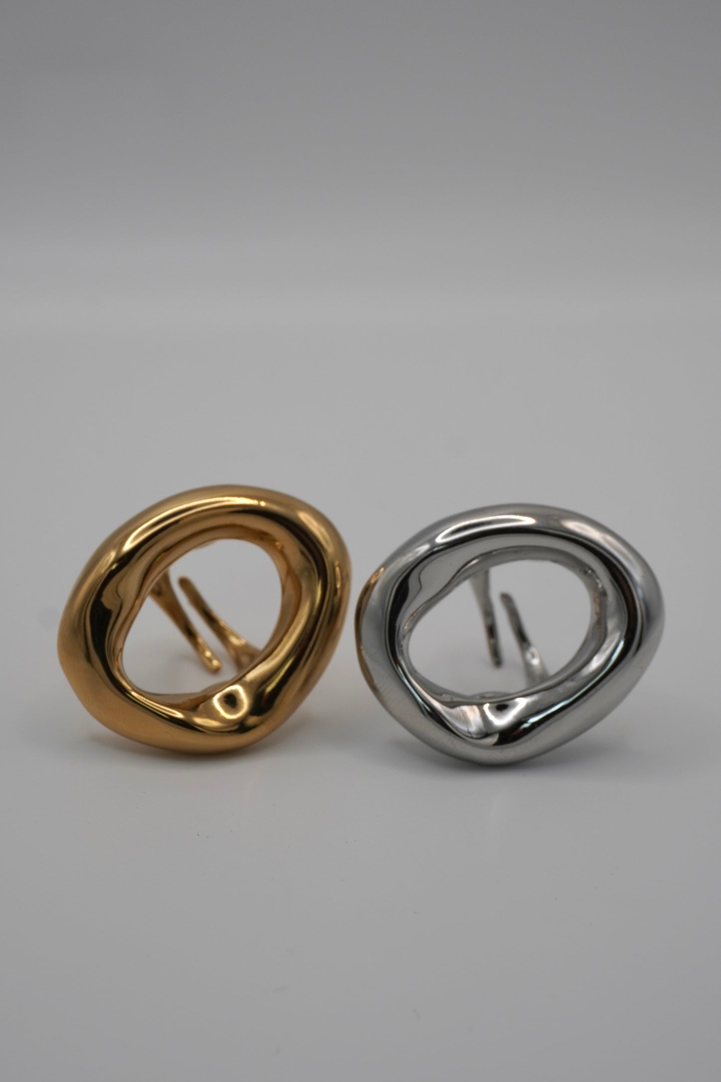 Anillo Laila