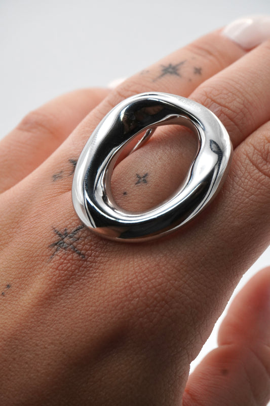 Anillo Laila
